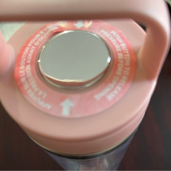 David’s Tea Pink Tritan Matcha Maker Tumbler 14oz - Picture 4 of 14